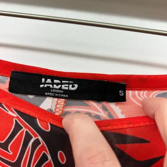 Jaded London Red Lightweight Ying Yang Straight Leg Pull On Pants Small - Picture 7 of 7